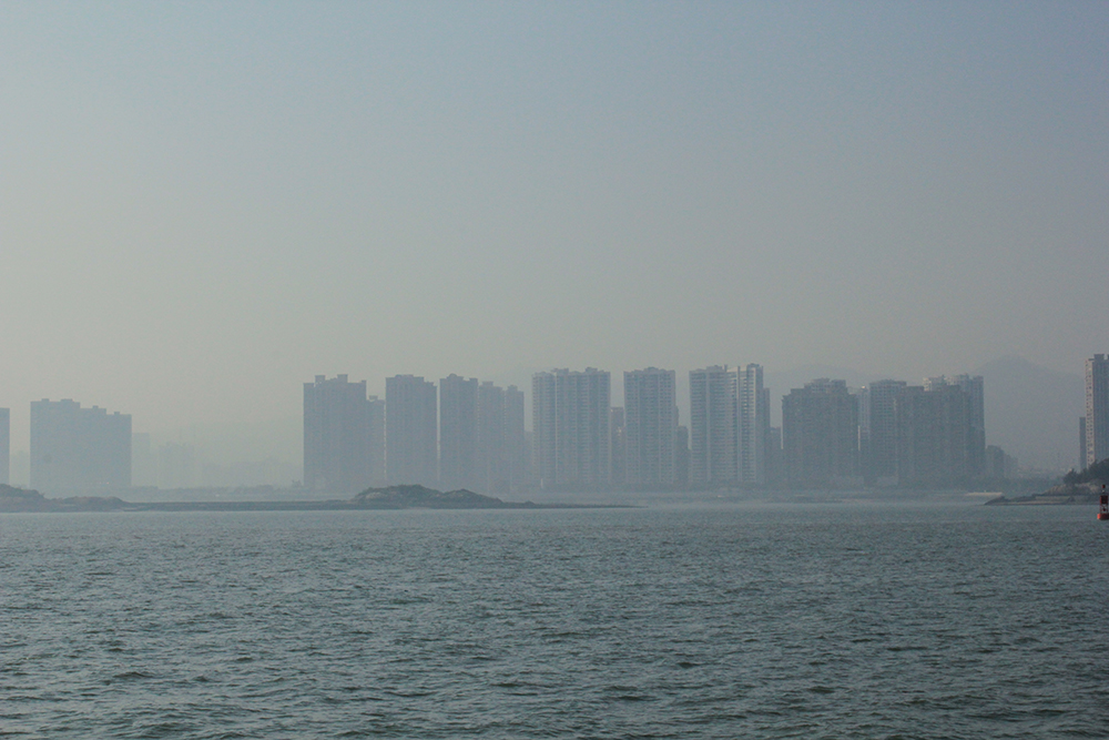 城在海上，海在城中